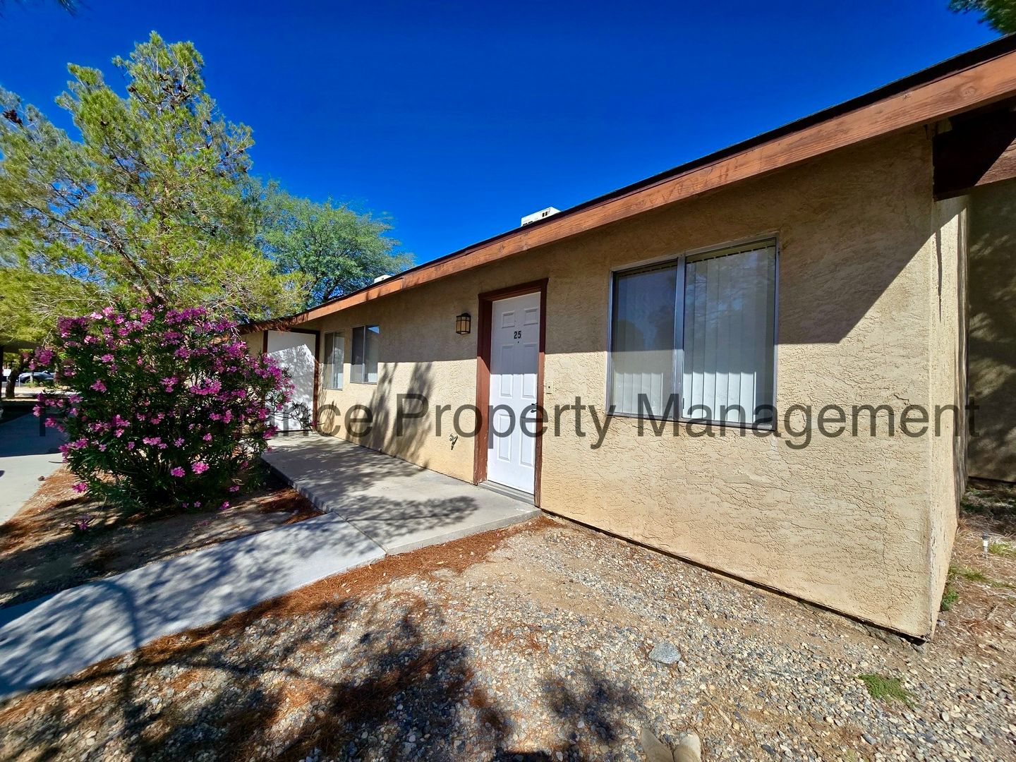 Ridgecrest Apartment: 840 E Ridgecrest Blvd #25