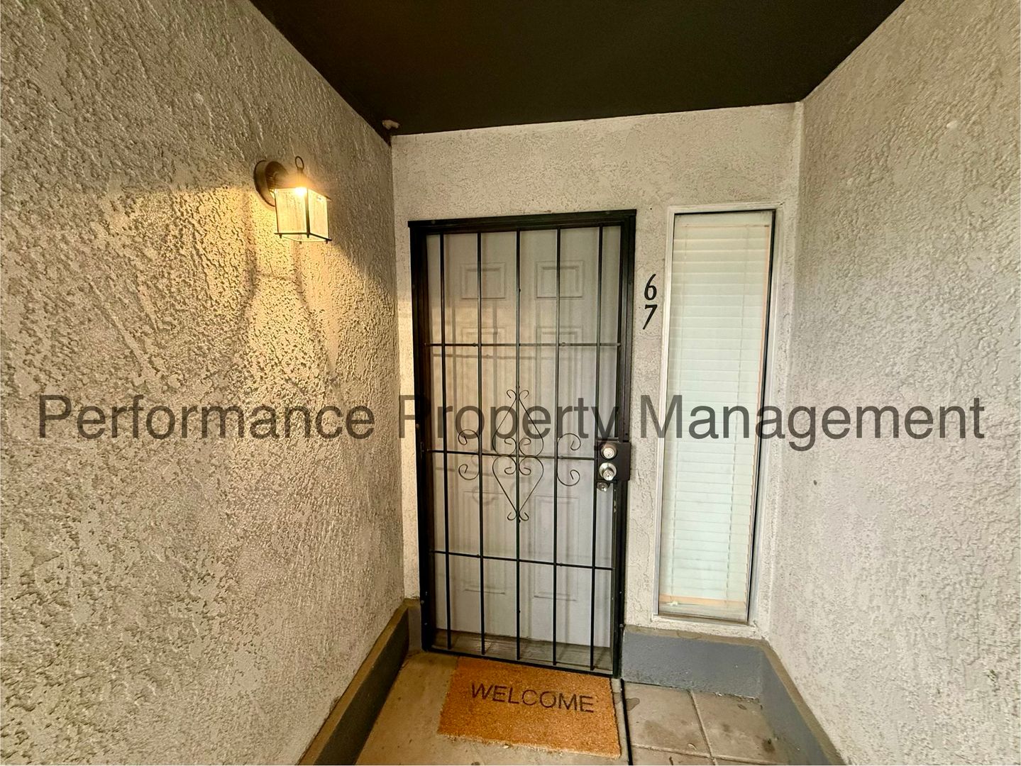 Bakersfield House: 4701 Beechwood St #67