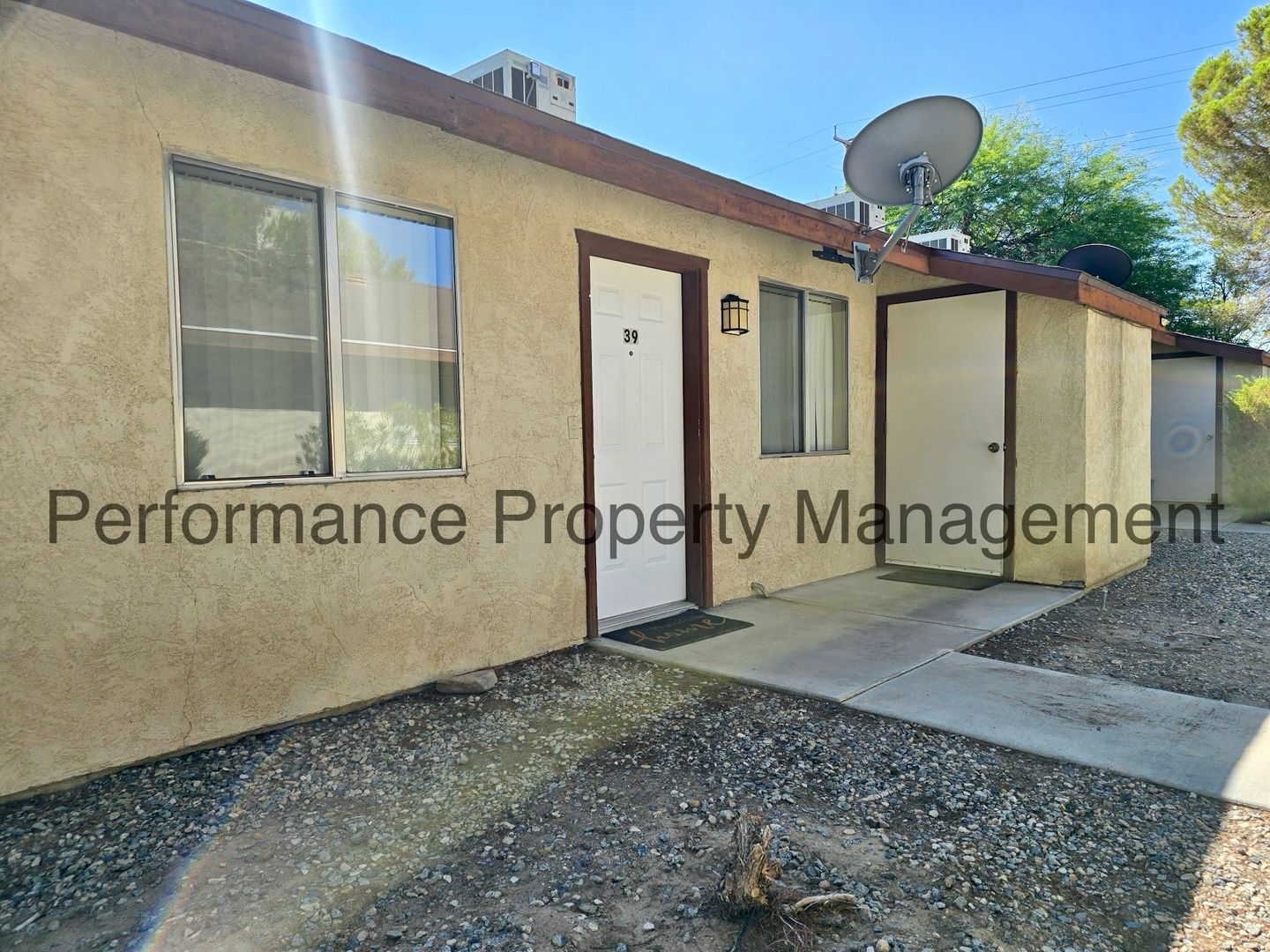 Ridgecrest Apartment: 840 E Ridgecrest Blvd #39