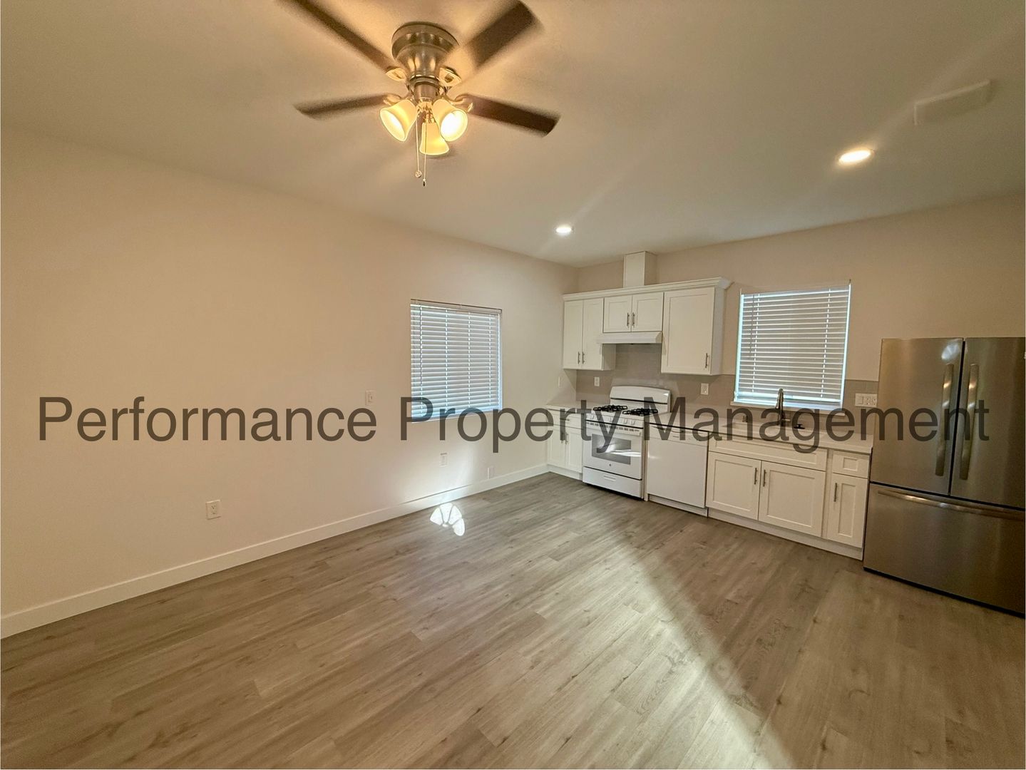 Bakersfield Apartment: 4301 Poach St