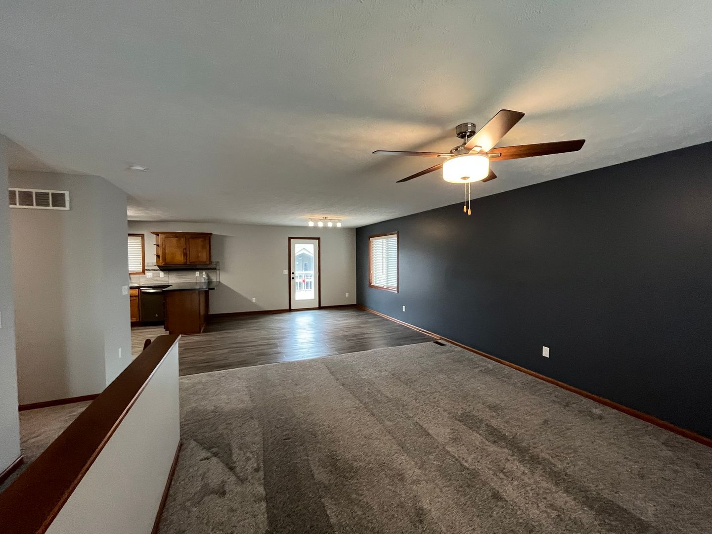 7825 Yankee Woods Dr 4 of 12