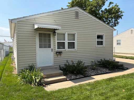 Newly Updated Home! – photo 1