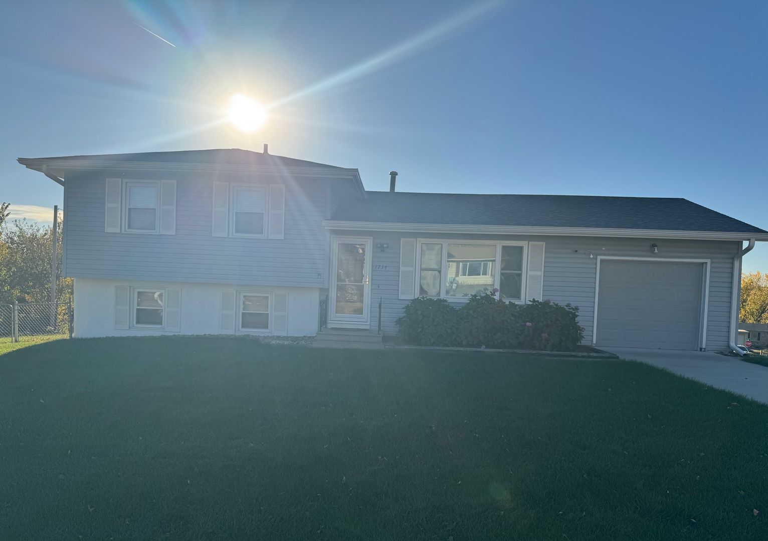 Omaha House: 1734 N. 110th Ave.