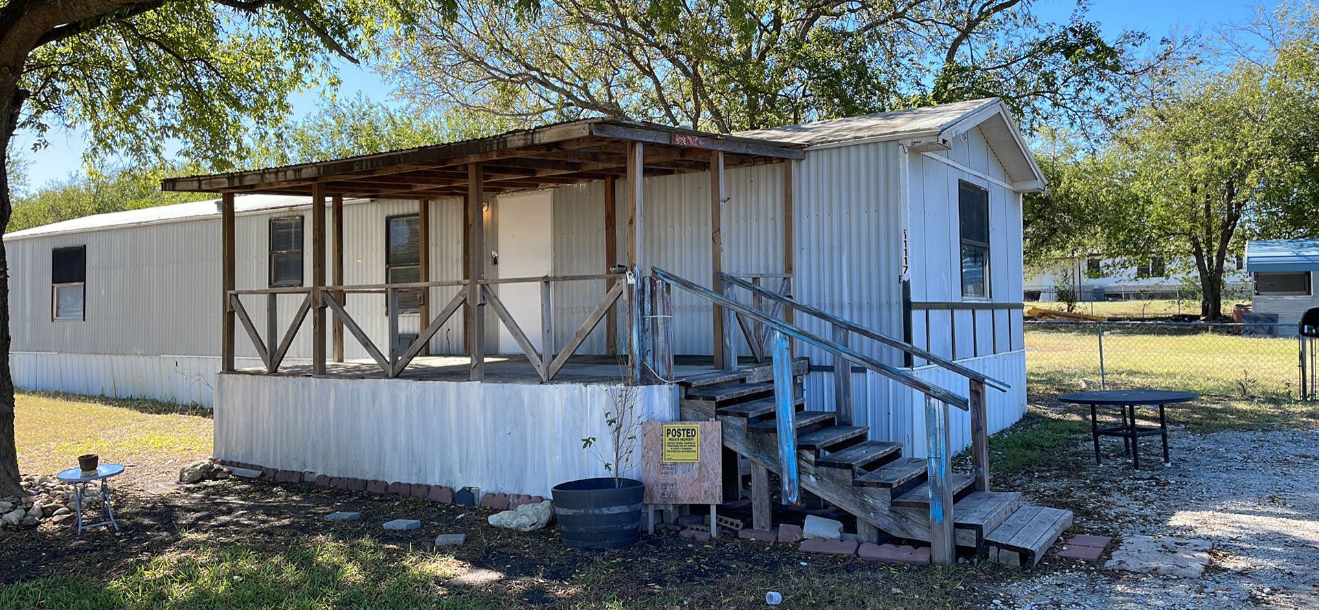 Crowley House: 11117 Chisholm Ct E