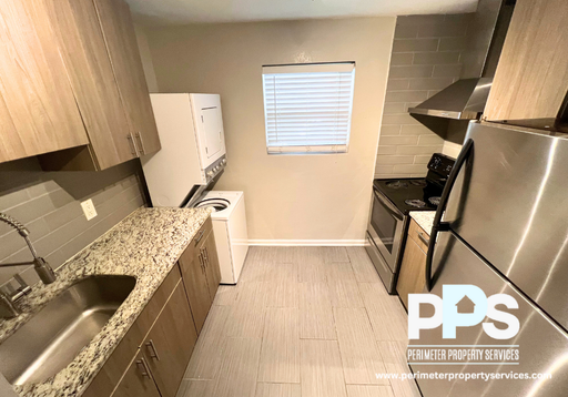 Charming 2 Bedroom apartment in the heart of Old Fourth Ward!!! – photo 1