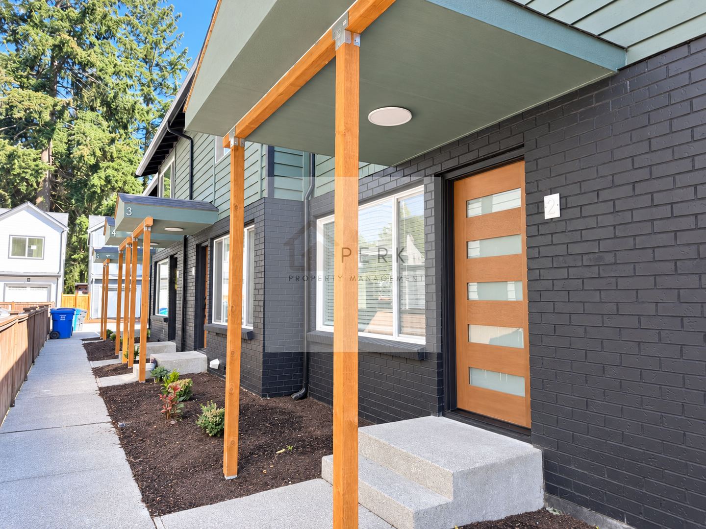 Seattle Condo: 1220 N 137th St