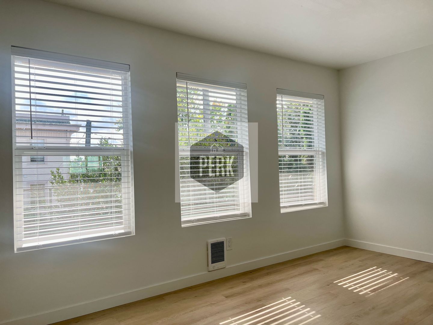 Seattle Apartment: 1736-1740 South Horton Street