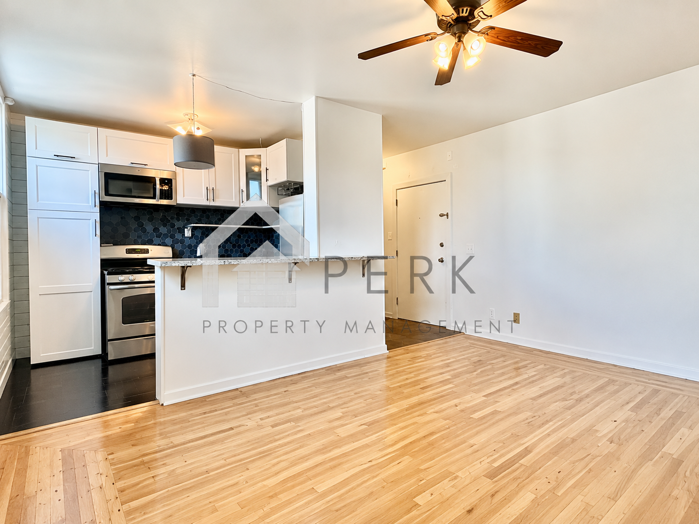 Seattle House: 22 John St