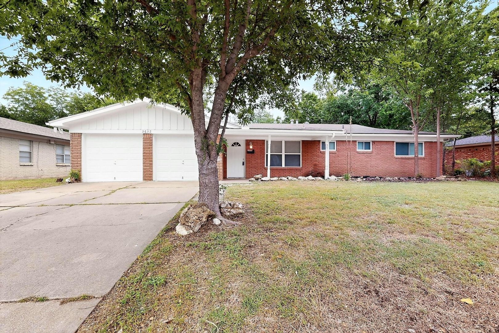 North Richland Hills House: 3632 Venice Drive