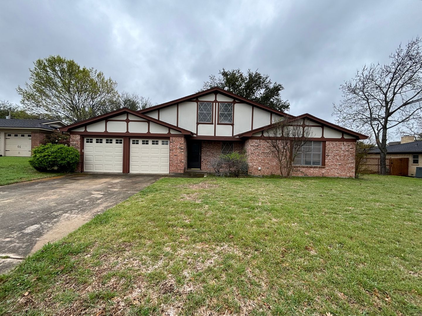 North Richland Hills House: 8704 Copper Canyon Road