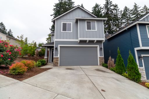 Beautiful 4 Bed 2.5 Bath home- Vancouver School District – photo 1