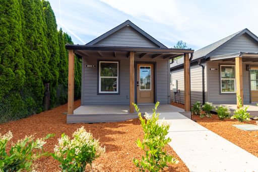 Beautiful Newer 1 bed 1 Bath Cottages - Vancouver, WA – photo 1