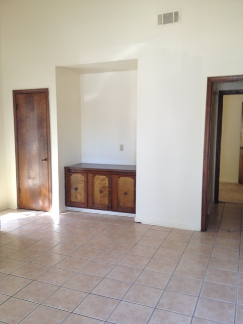 BATON ROUGE Apartment: 8733 GSRI AVE