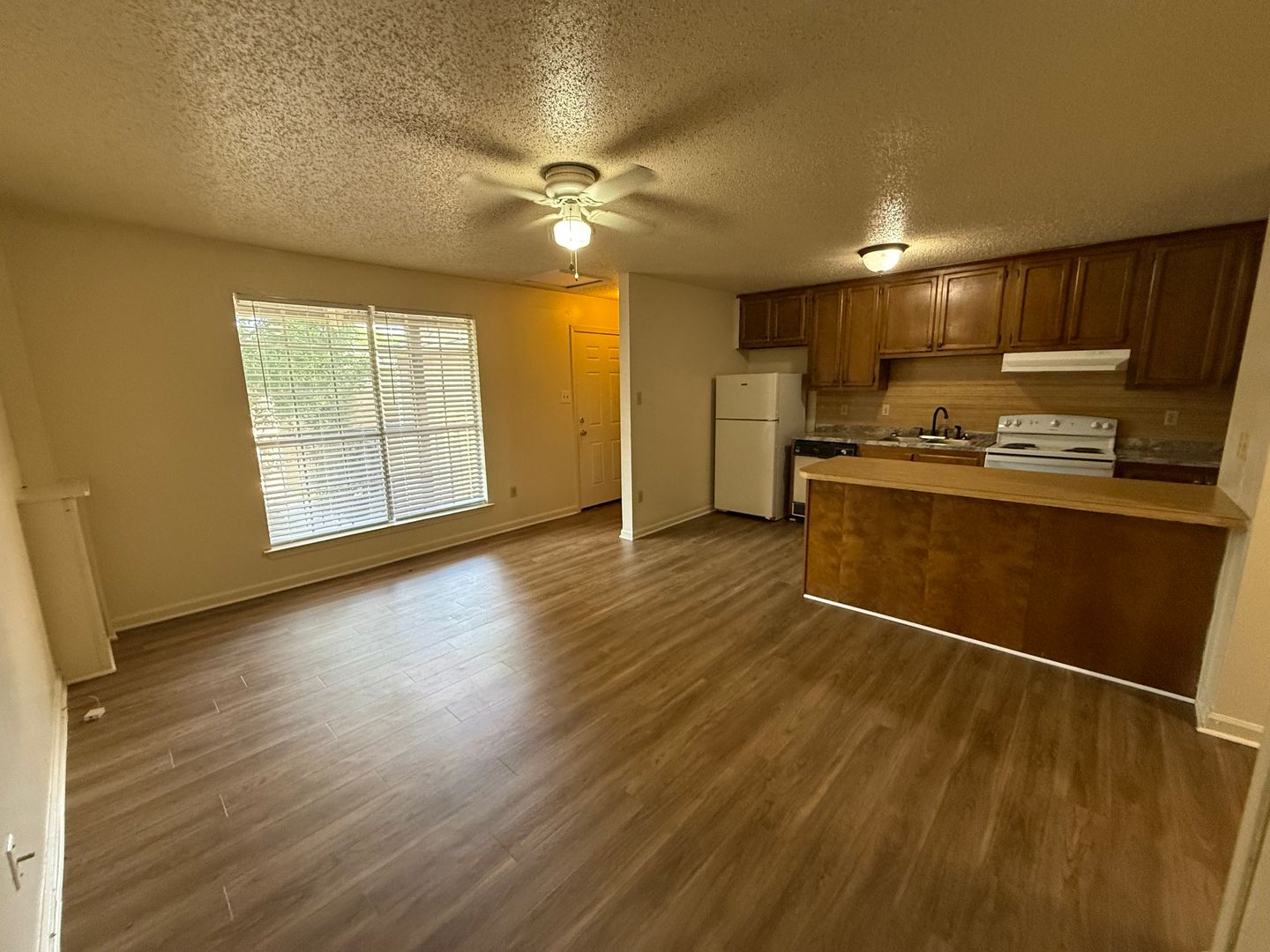 BATON ROUGE Apartment: 8070 NED AVE.