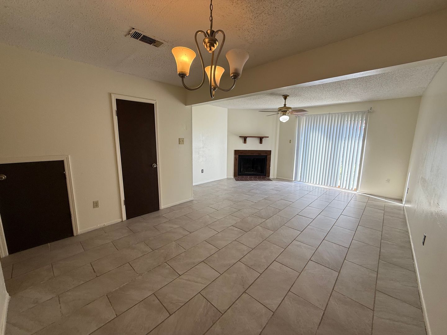 Baton Rouge Apartment: 1636 Jade Ave