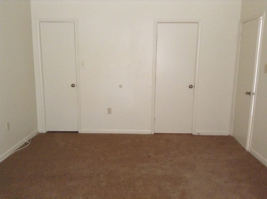 BATON ROUGE Apartment: 8262 GOVERNOR DR