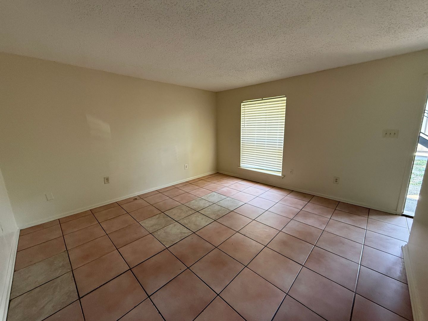 Baton Rouge Apartment: 1408 Jade Ave