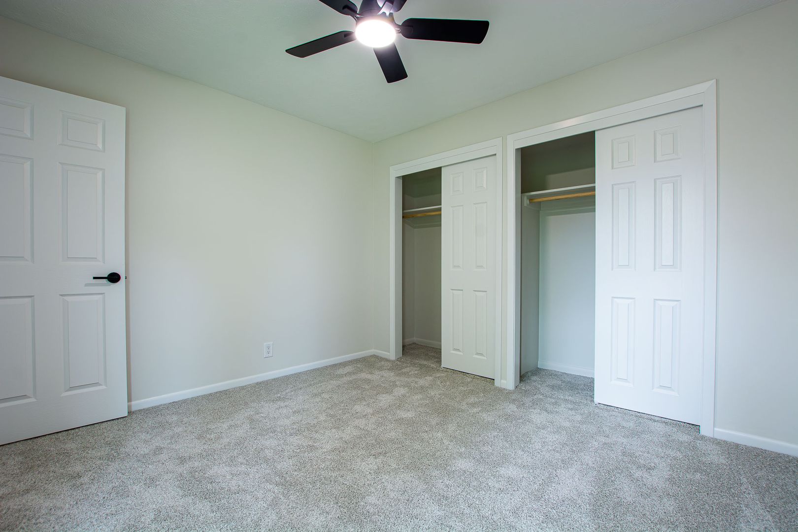 722 S 153rd Circle 36 of 42