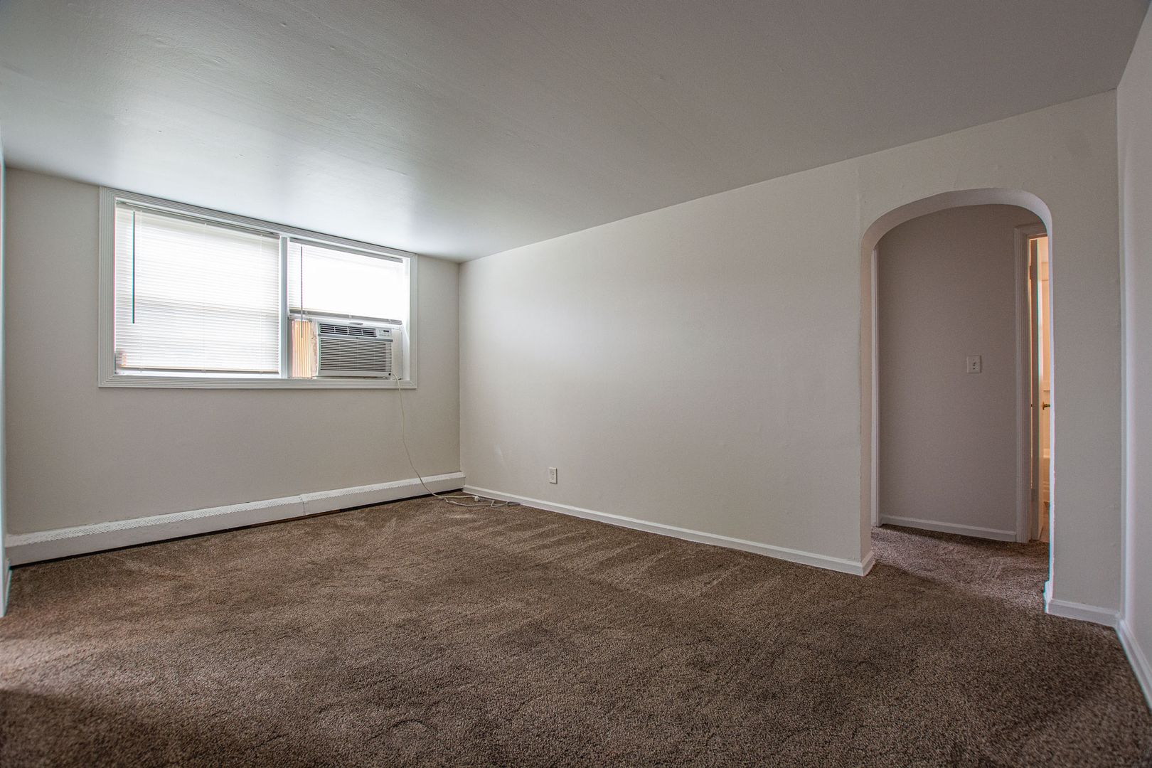 Omaha Apartment: 4910 Capitol Avenue