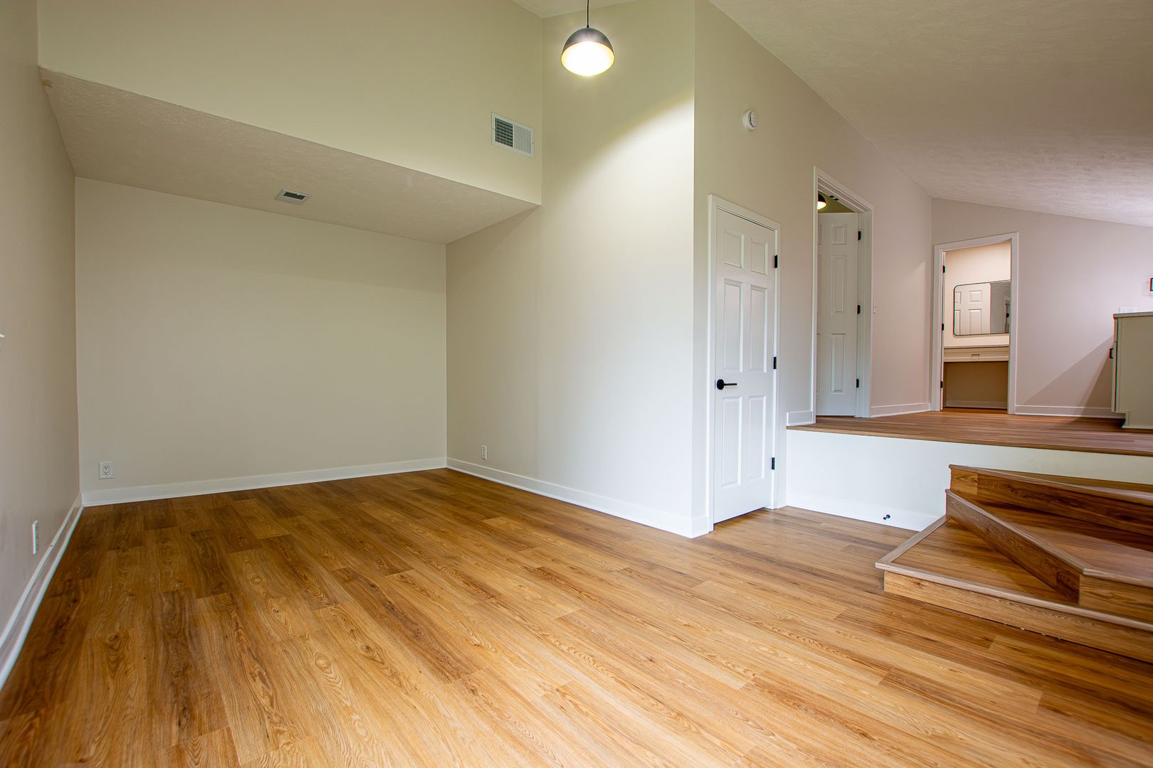 722 S 153rd Circle 25 of 42