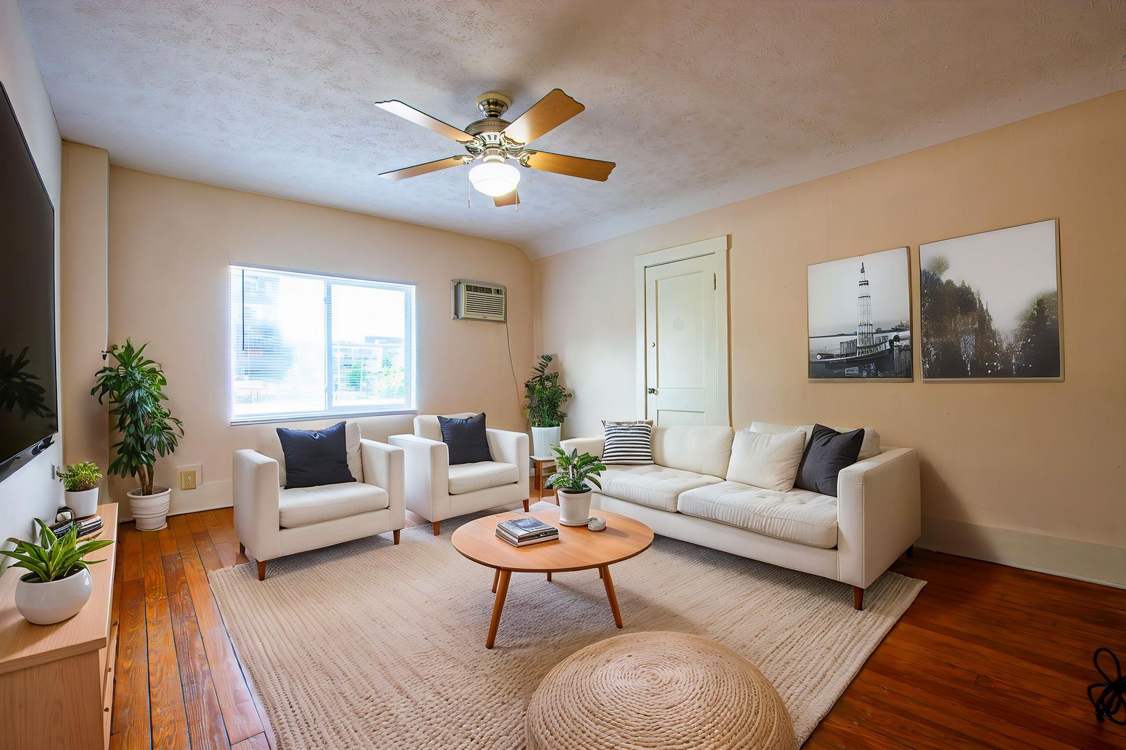 Omaha Apartment: 133 South 38th Street