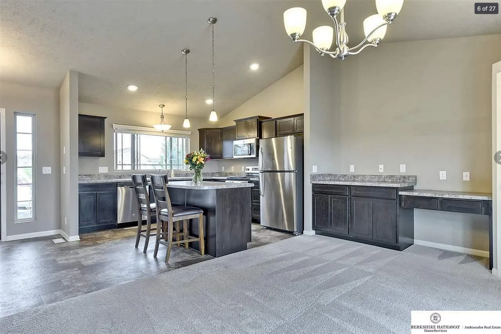 Omaha House: 19081 Cottonwood Street