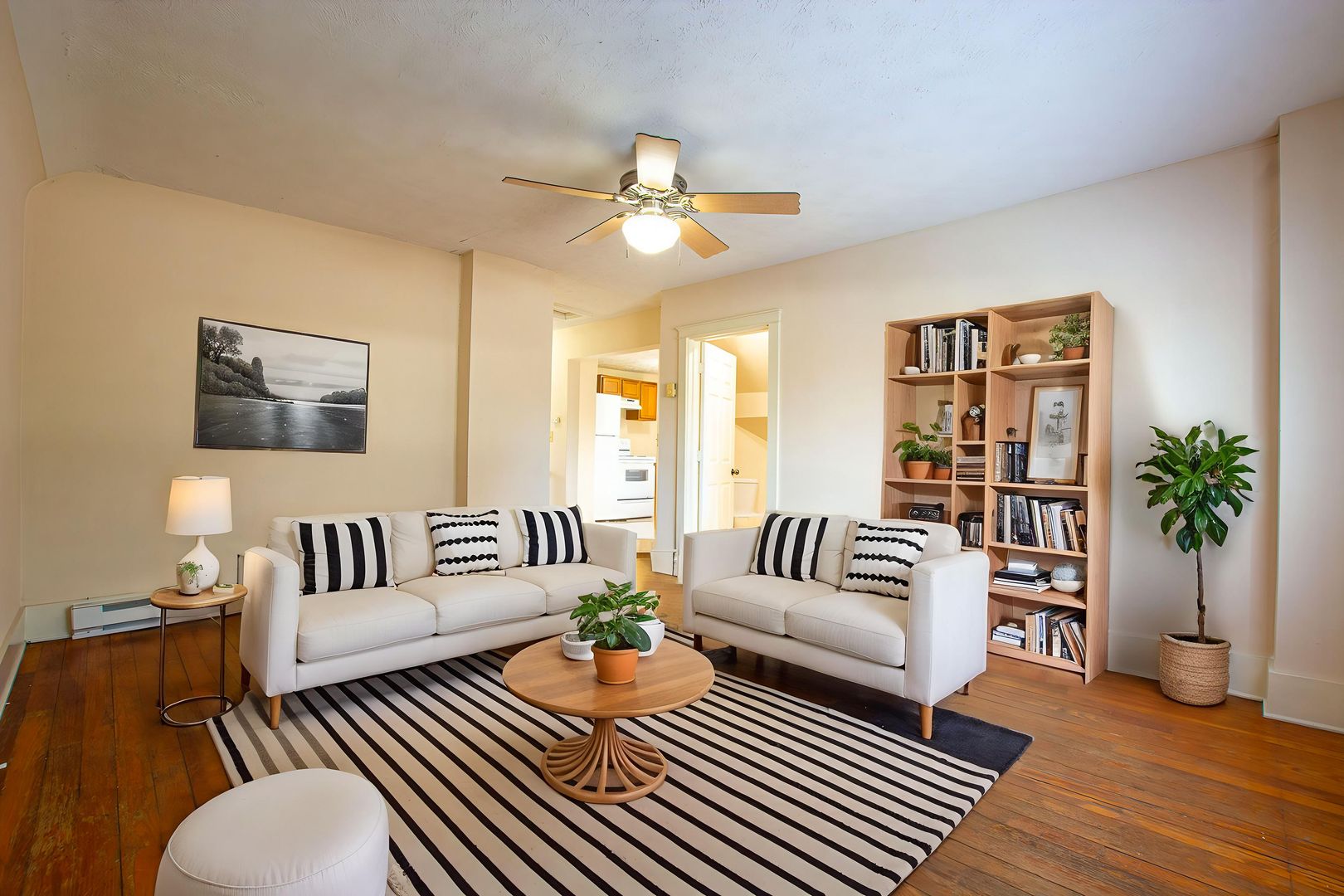Omaha Apartment: 133 South 38th Street