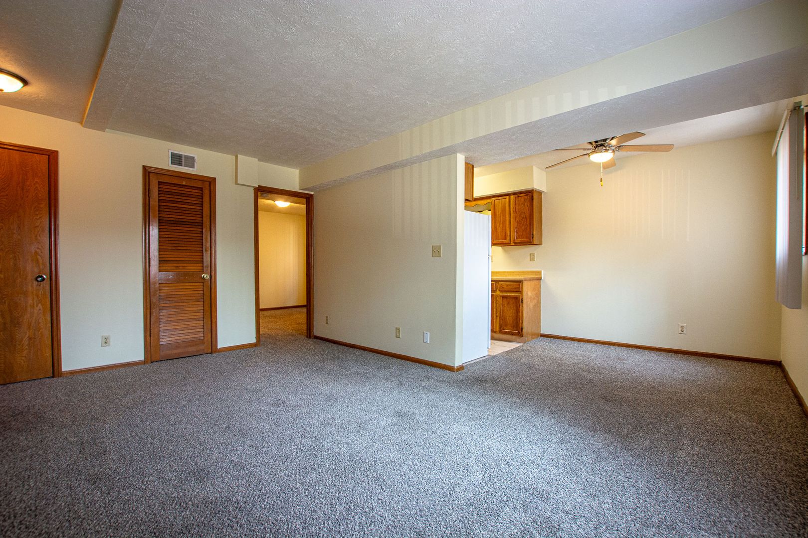 Omaha Apartment: 119 North 37th Street