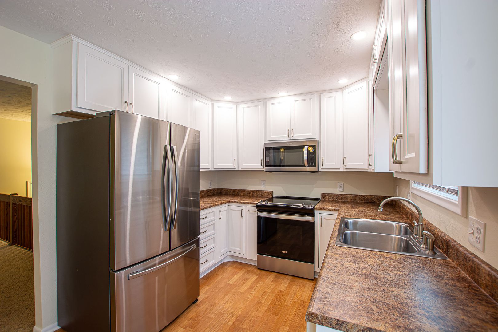 Omaha House: 11106 V Street