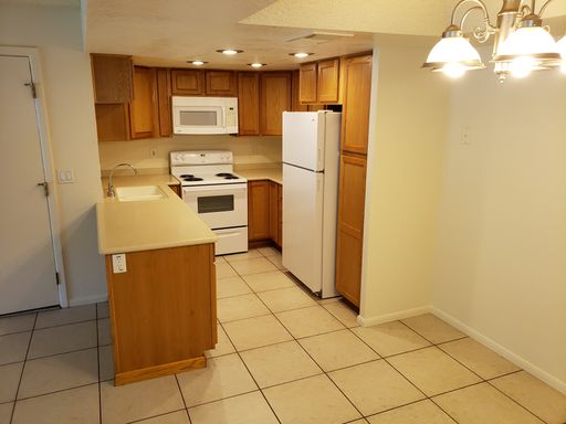 Rejuvenate Your Lifestyle with All Tile & Corian C-tops – photo 1