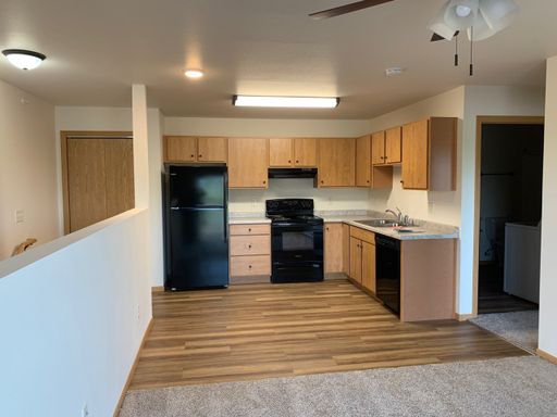 2BR/1BA - 2nd Floor