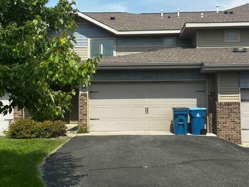 2 Bed 2 Bath Rental at The Willows - 1326 Timber Lane, Buffalo, MN – photo 1