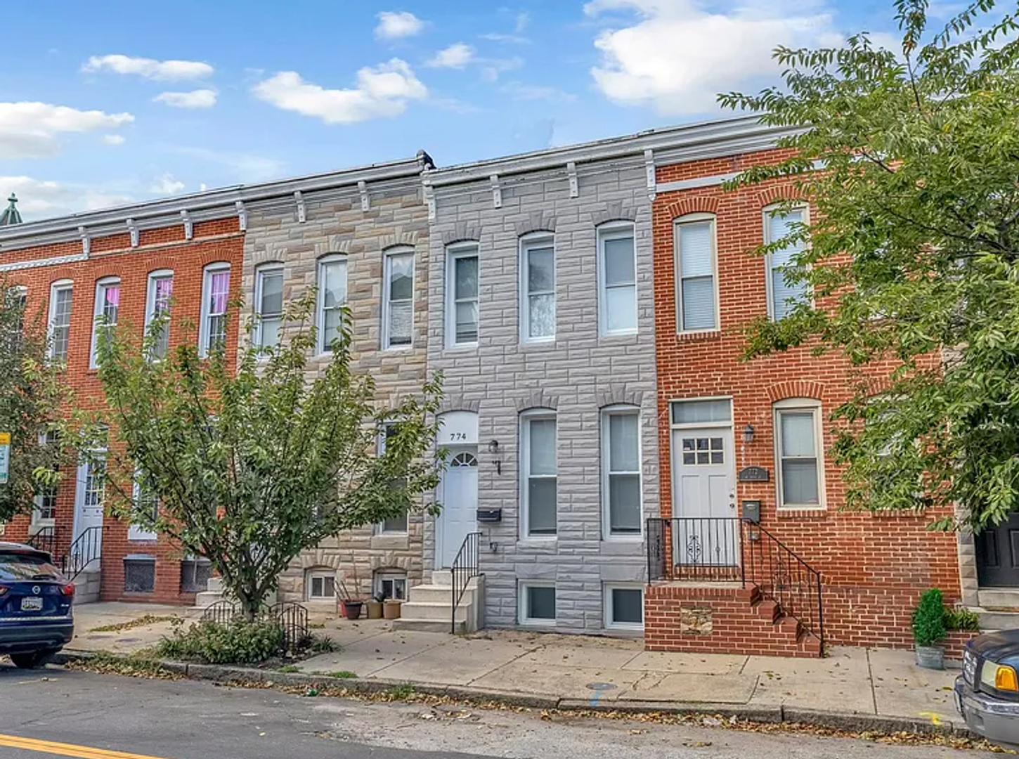 Baltimore House: 774 W Cross St