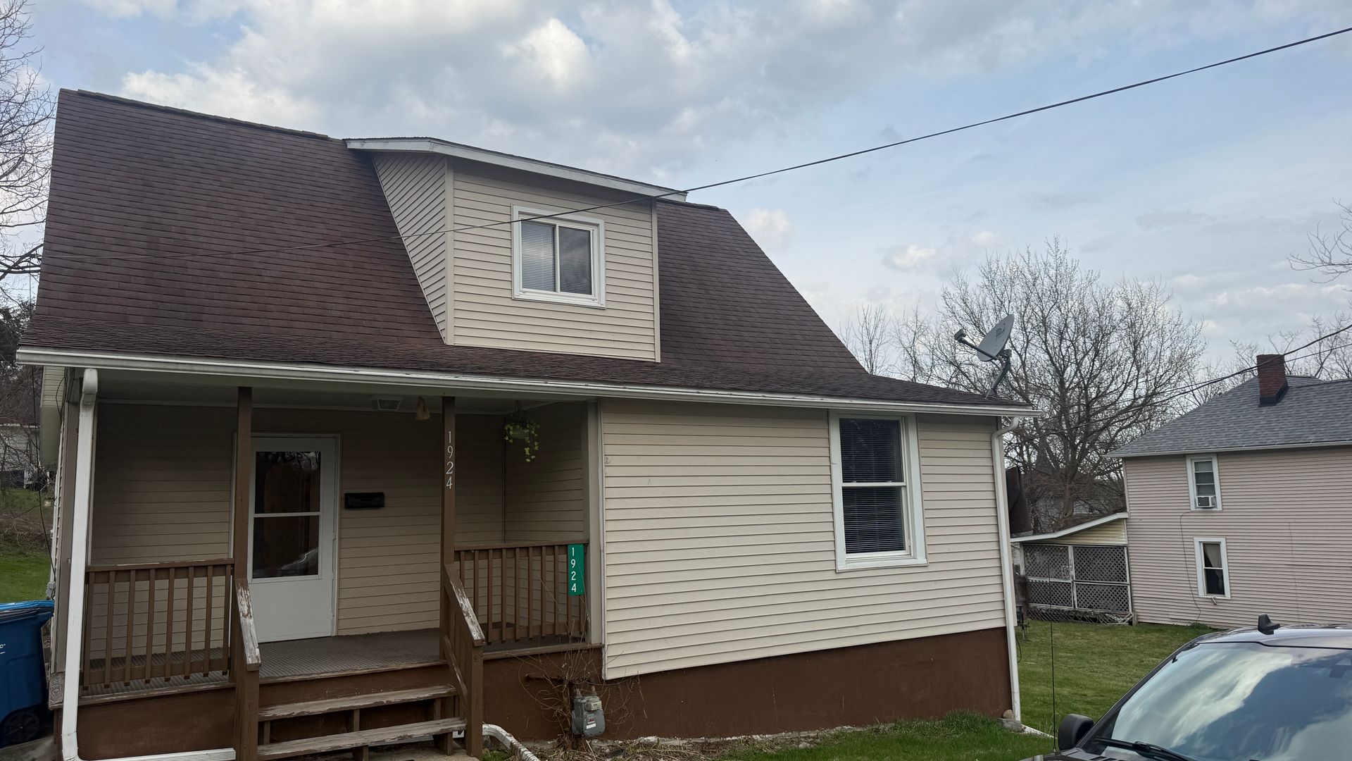 New Castle House: 1924 Prospect St