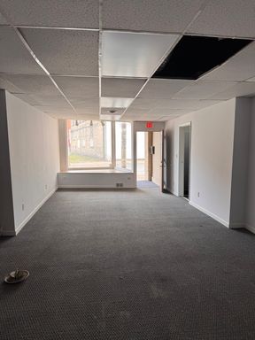 23 N Water Ave – photo 1