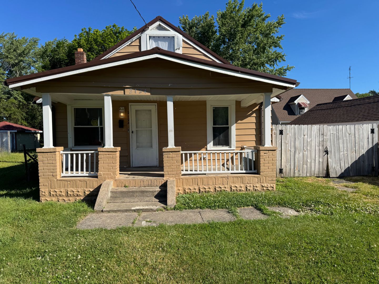 Erie House: 2124 East 20th