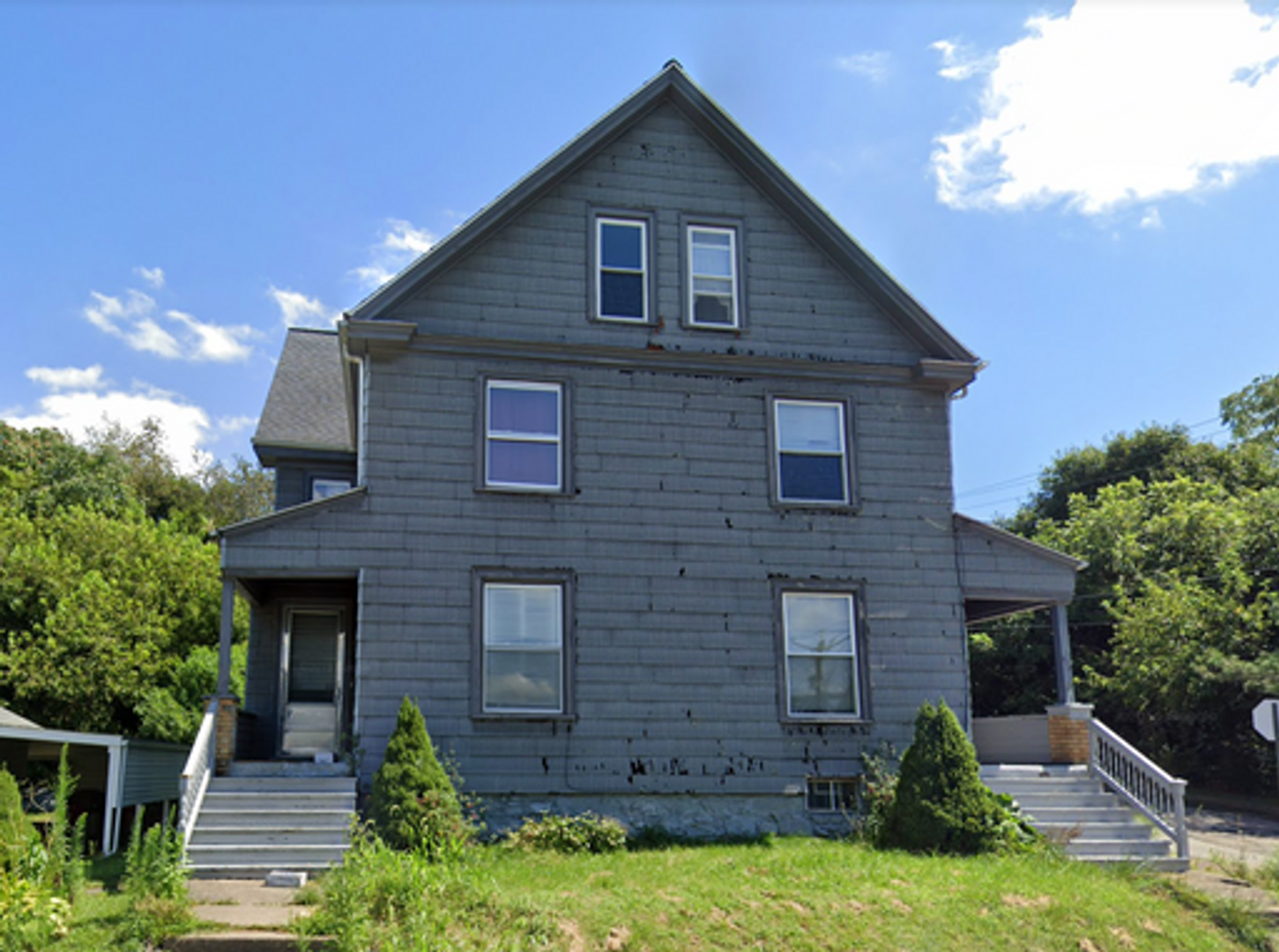 New Castle Apartment: 417 Spruce St