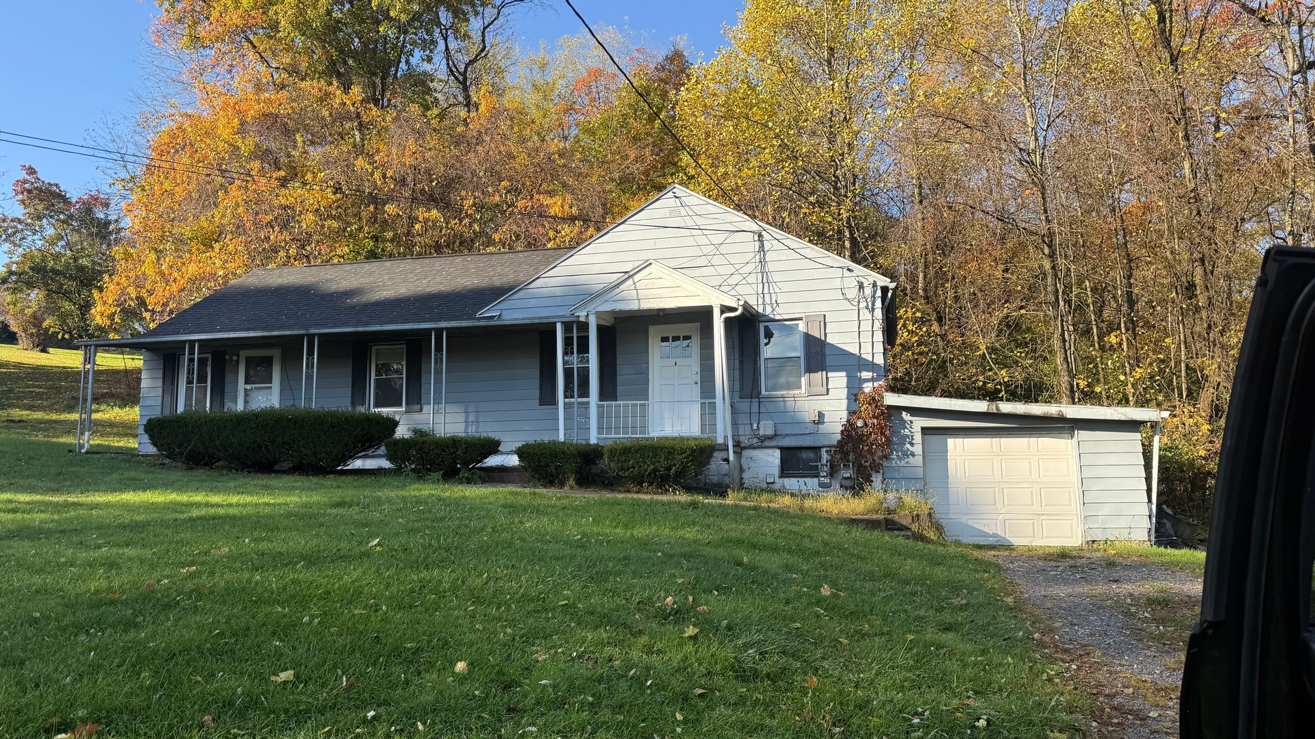 New Castle Apartment: 2753 Unit2 North Mercer Rd