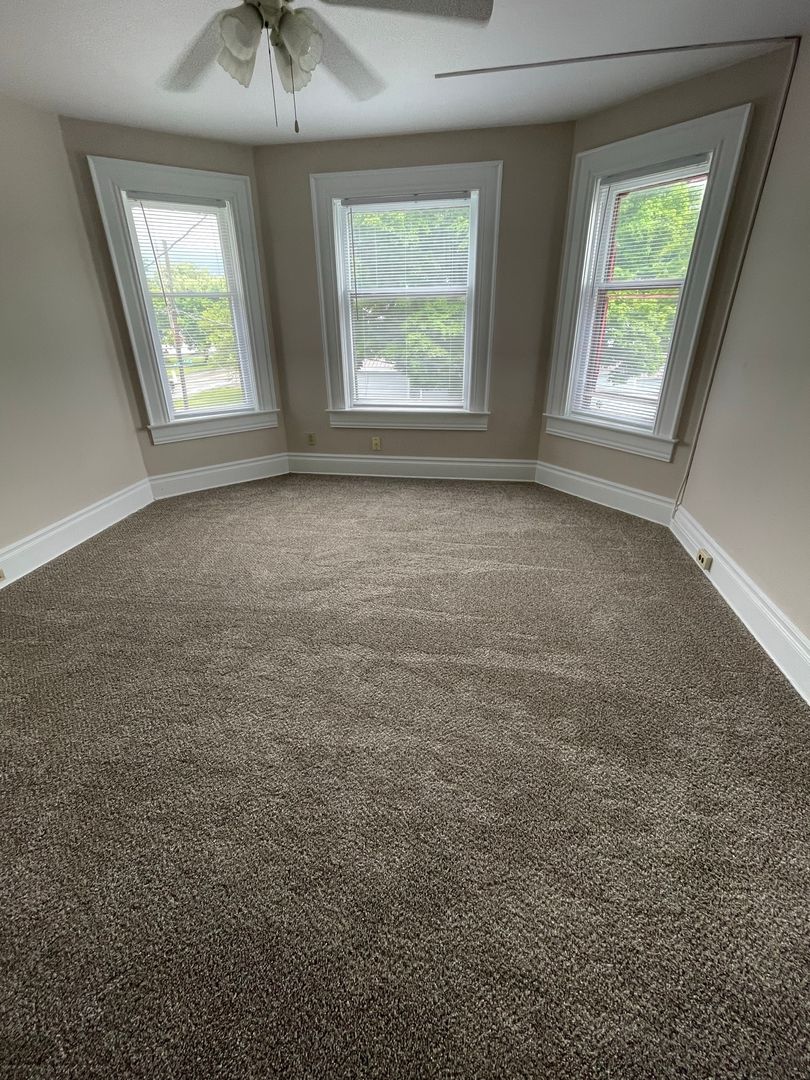Waterford Apartment: 608 High St