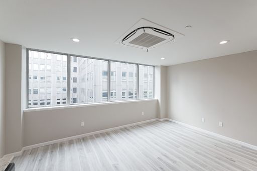 Stunning 1 Bedroom with Expansive Downtown Views & Modern Renovations — The Rodgers at The Venue! – photo 1