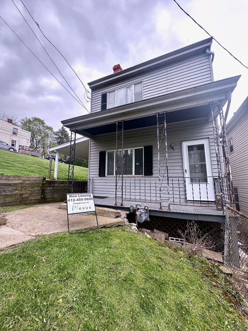 Pittsburgh House: 1407 Virginia Ave.