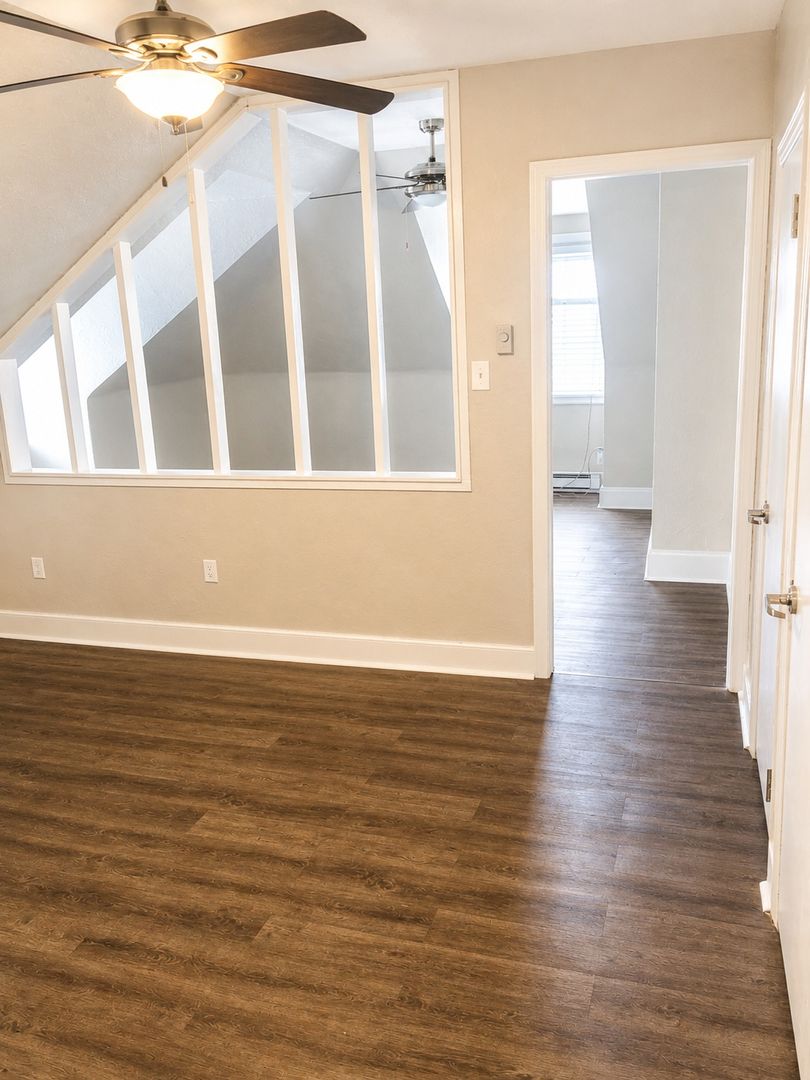 Pittsburgh Apartment: 300 - 302 West Sycamore Street
