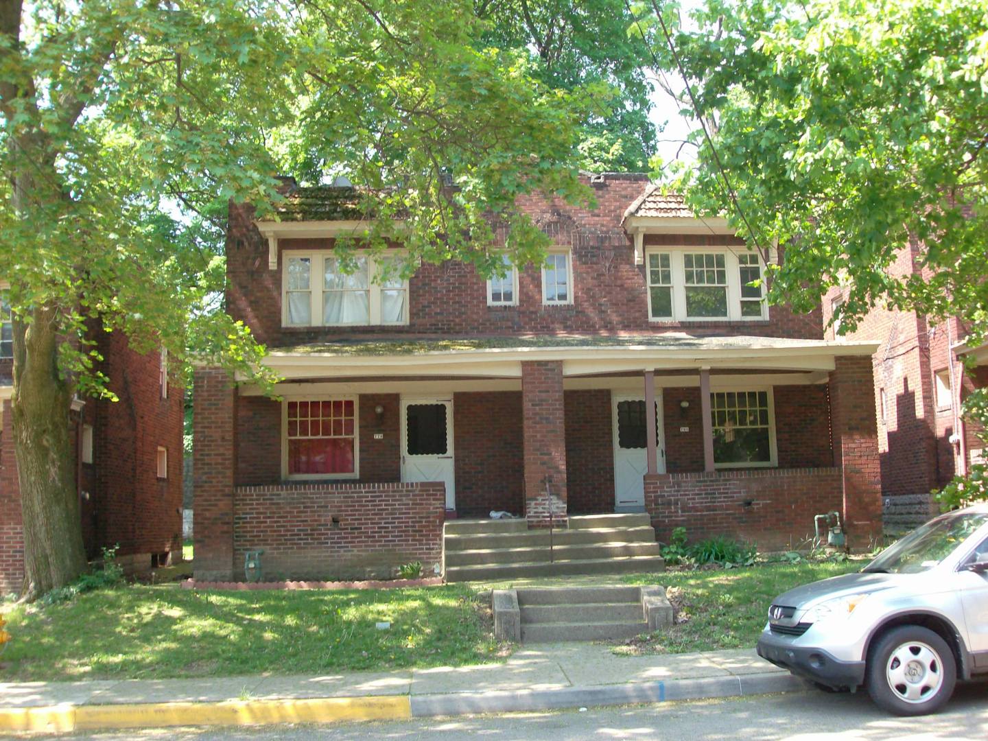 Pittsburgh Apartment: 760-782 Shady Drive East