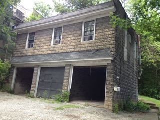 Pittsburgh Apartment: 748-758 Shady Drive East