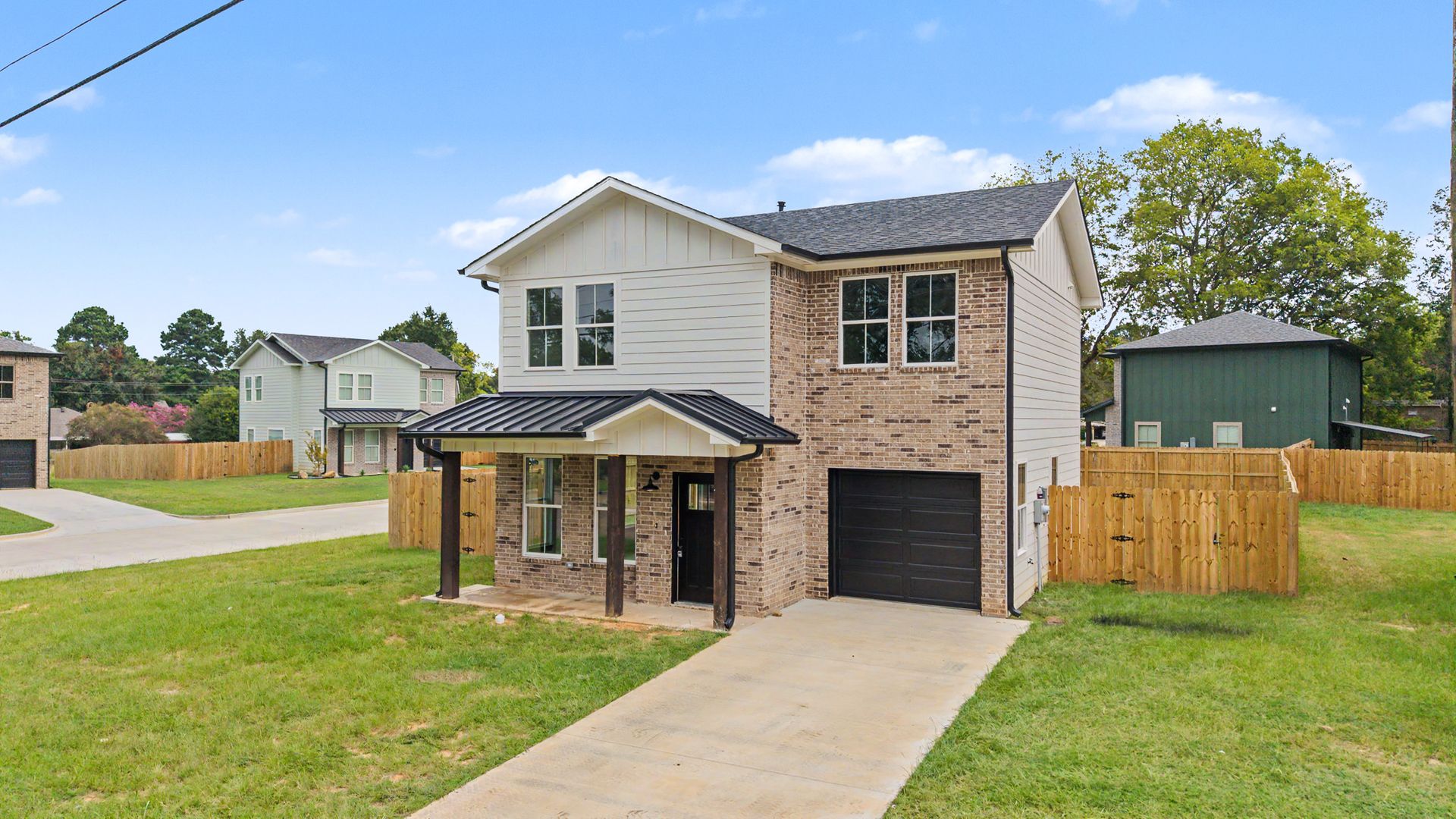 Texarkana House: 5812 Cooks Lane