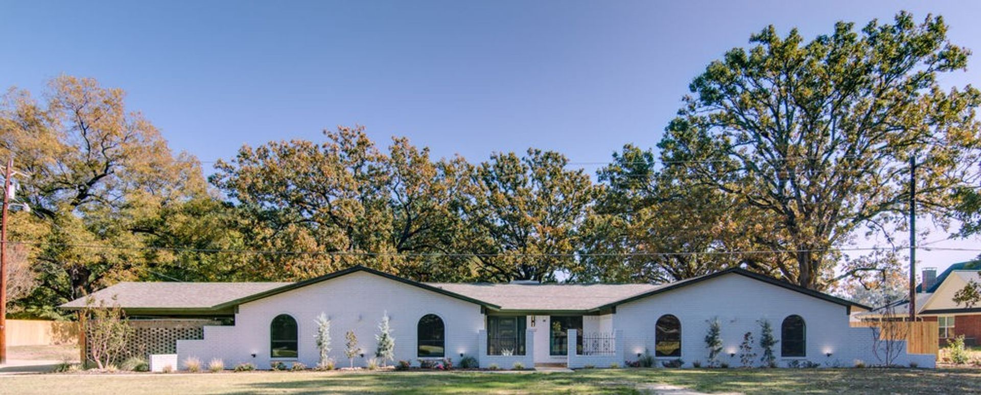Texarkana House: 4612 N Kings Hwy