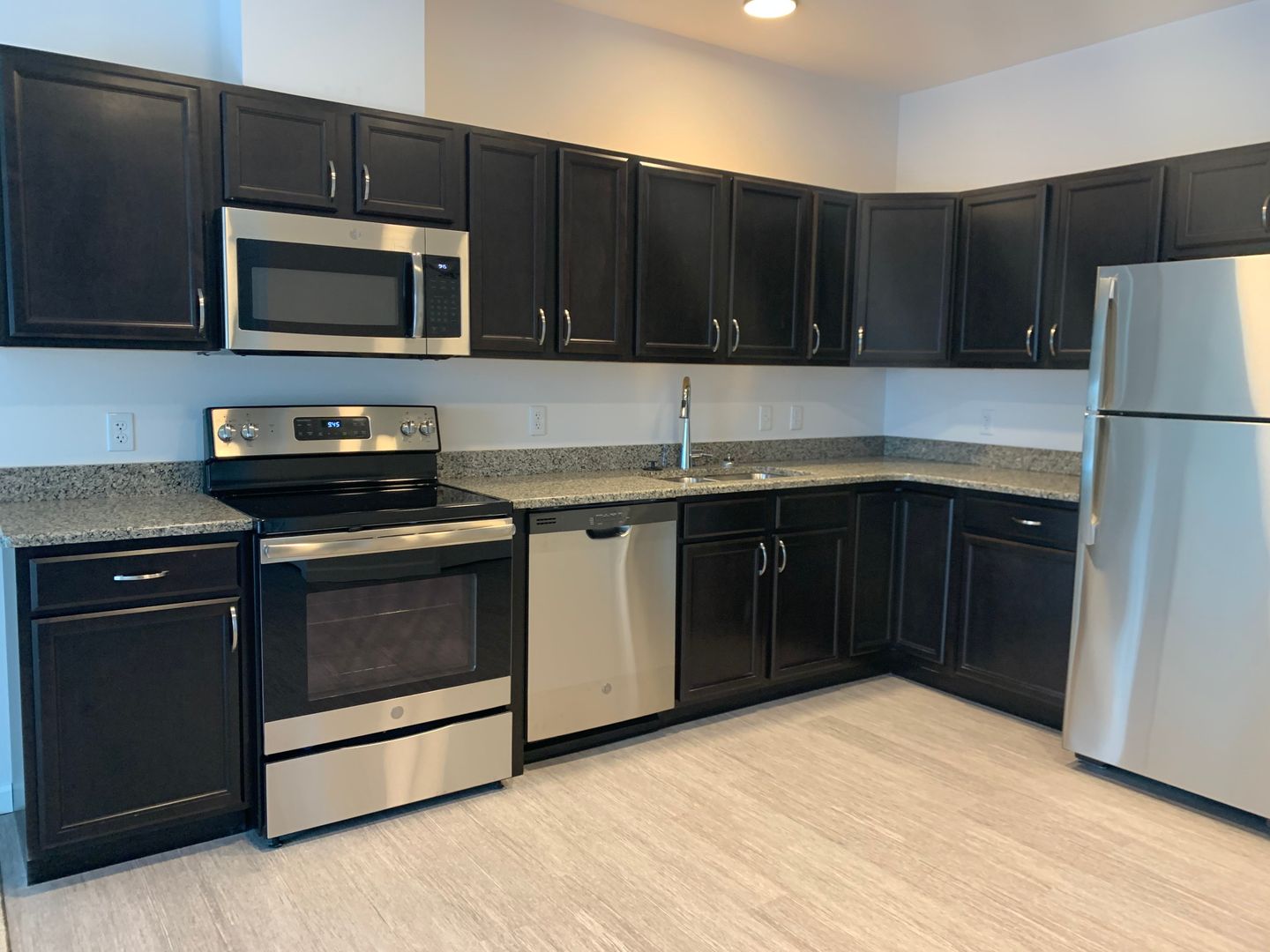 Cedar Rapids Apartment: Various