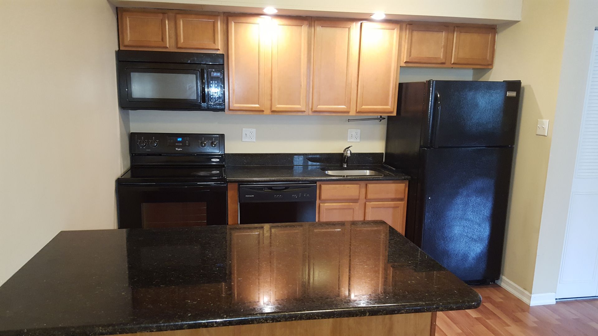 Ardmore Apartment: 17 Llanfair Road