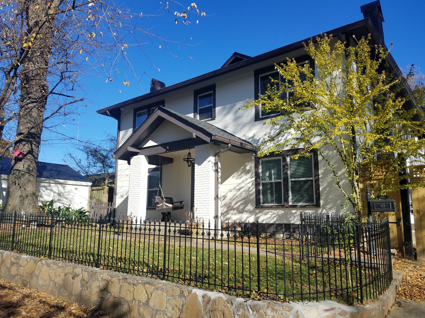 Birmingham Apartment: 809 39th Place South