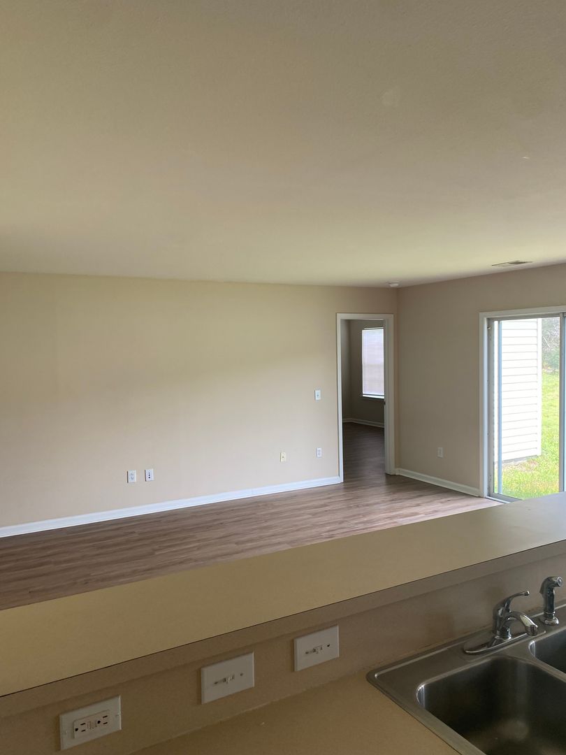 2525 Whetstone Lane - AVALON - R388-05 10 of 12